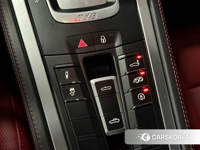 Porsche 718 Boxster 2019 Красный из Кореи, фото 3