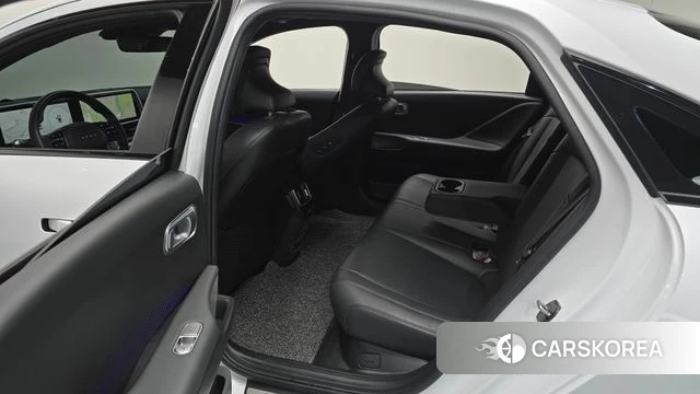 Hyundai Ionic 6 2023 Белый из Кореи, фото 3
