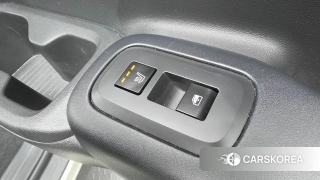 Hyundai Santa Fe (MX5) 2023 Жемчужный цвет из Кореи, фото 3