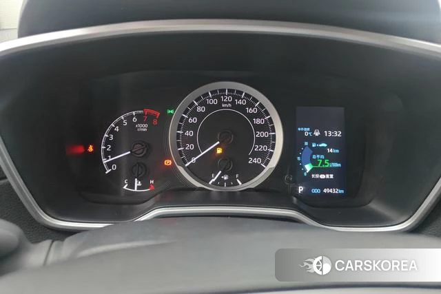 Toyota Corolla 2022 Белый из Китая, фото 3