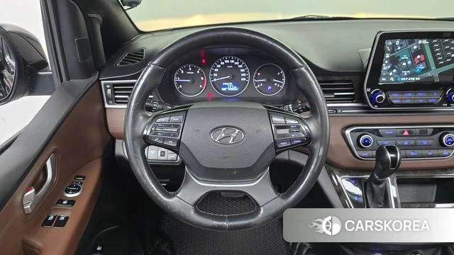 Hyundai The New Grand Starex 2018 Черный из Кореи, фото 3