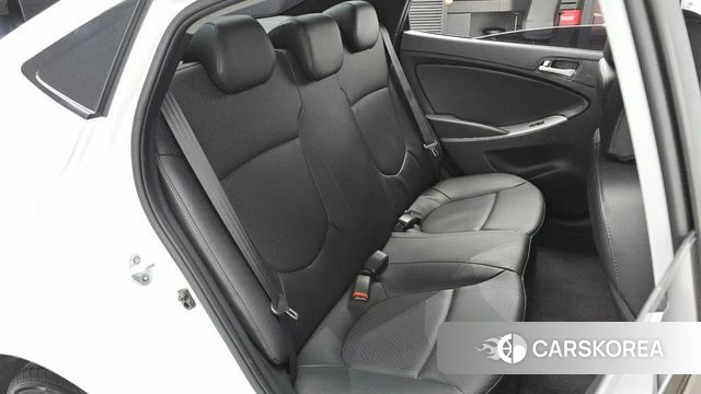 Hyundai Accent (New type) 2018 Белый из Кореи, фото 3