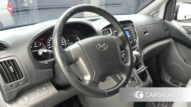 Hyundai The New Grand Starex 2019 Черный из Кореи, фото 3