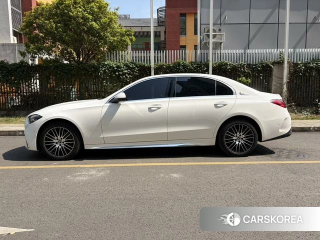 Mercedes-Benz C-class 2023 Белый из Китая, фото 3