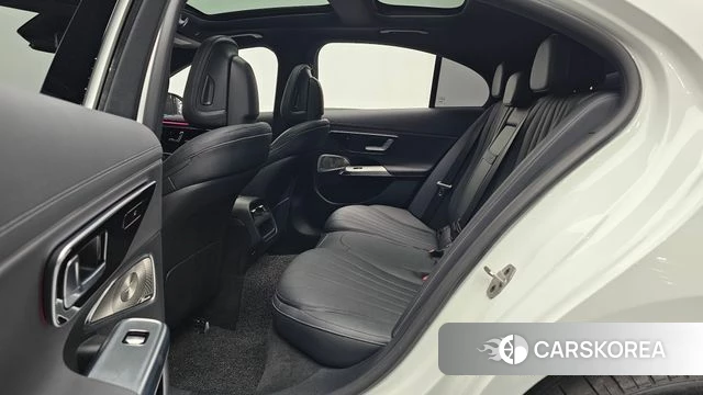 Mercedes-Benz E-Class W214 2025 Белый из Кореи, фото 3