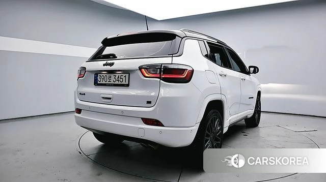 Jeep Compass 2nd Generation 2022 Белый из Кореи, фото 3