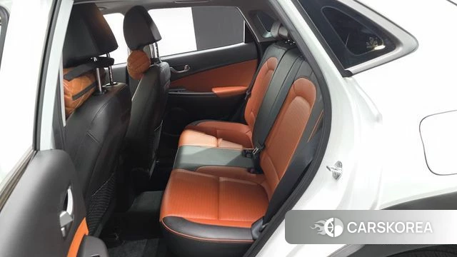 Hyundai Kona 2018 Белый из Кореи, фото 3