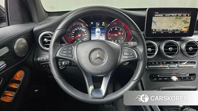 Mercedes-Benz GLC-Class X253 2018 Черный из Кореи, фото 3