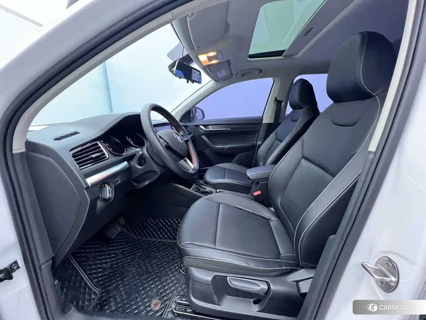 Skoda Kamiq 2023 Белый из Китая, фото 3