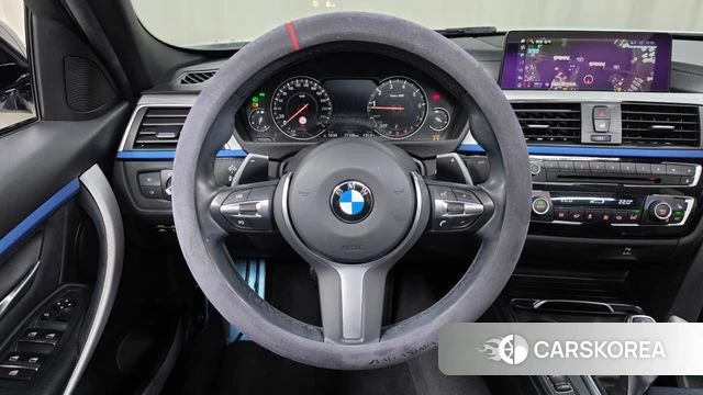 BMW 3 Series (F30) 2018 Белый из Кореи, фото 3
