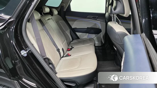 Kia Sportage 5th Generation 2023 Черный из Кореи, фото 3