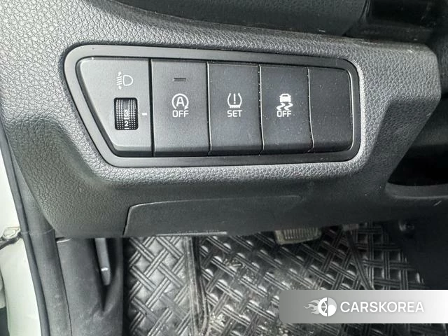 Kia KX3 2021 Белый из Китая, фото 3