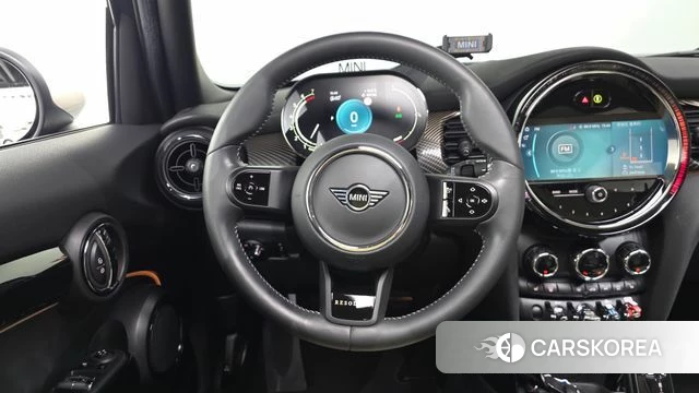 Mini Cooper 2022 Зеленый из Кореи, фото 3
