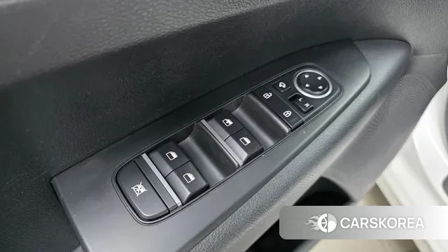 Kia The New K3 2nd generation 2021 Белый из Кореи, фото 3