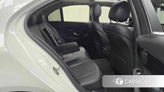 Mercedes-Benz C-Class W205 2020 Белый из Кореи, фото 3