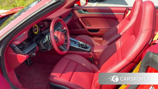 Porsche 911(992) id 4656082 из Кореи 3