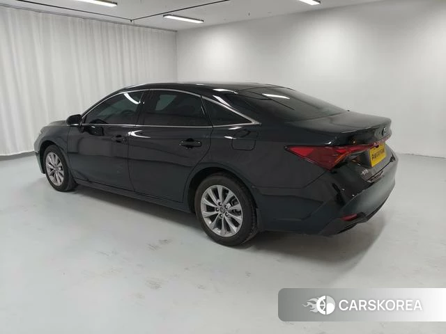 Toyota Avalon 2026 Черный из Китая, фото 3