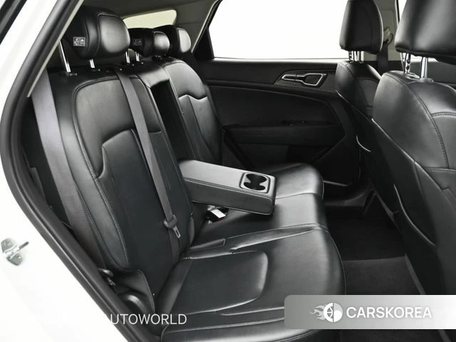 Kia Sportage 5th Generation 2022 Белый из Кореи, фото 3