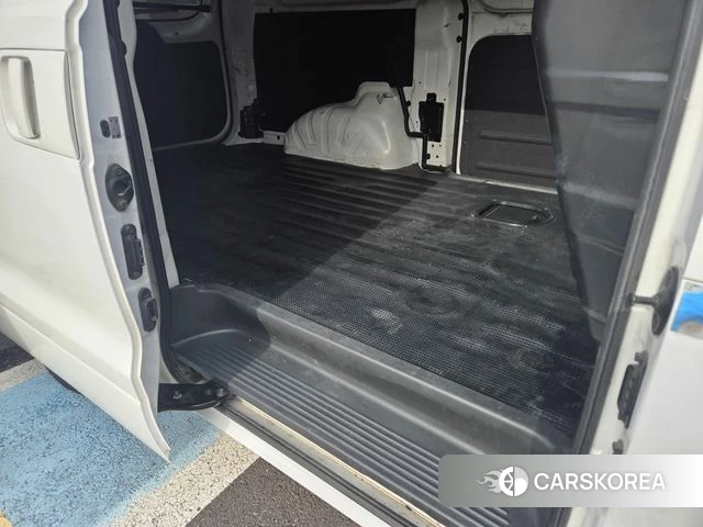 Hyundai The New Grand Starex 2020 Белый из Кореи, фото 3