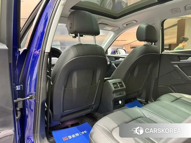 Audi Q5L 2021 Синий из Китая, фото 3