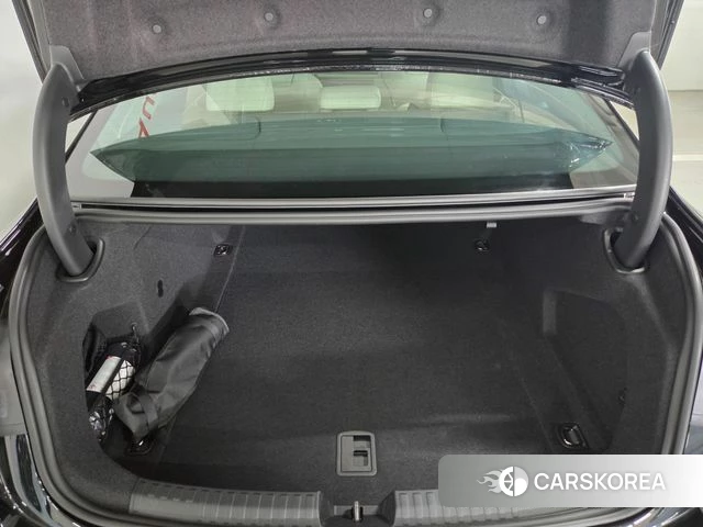 Audi A6 (C9) 2026 Черный из Кореи, фото 3