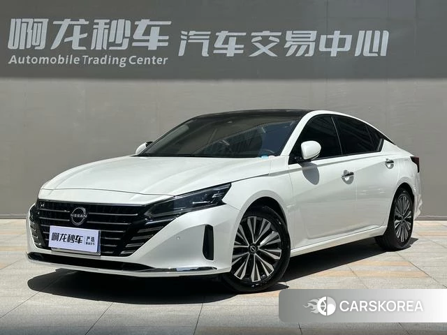 Nissan Altima 2024 Белый из Китая, фото 3