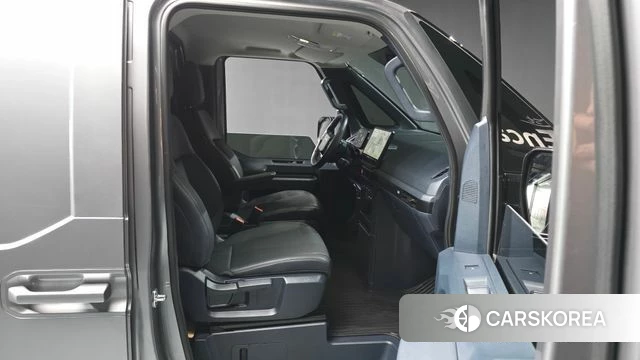 Kia PV5 2025 Серый из Кореи, фото 3