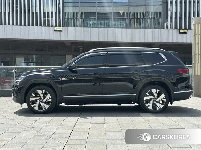 Volkswagen Teramont 2023 Черный из Китая, фото 3