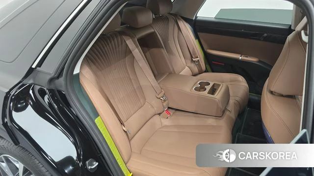 Hyundai Grandeur (GN7) 2026 Черный из Кореи, фото 3