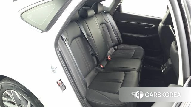 Hyundai Sonata (DN8) 2022 Белый из Кореи, фото 3