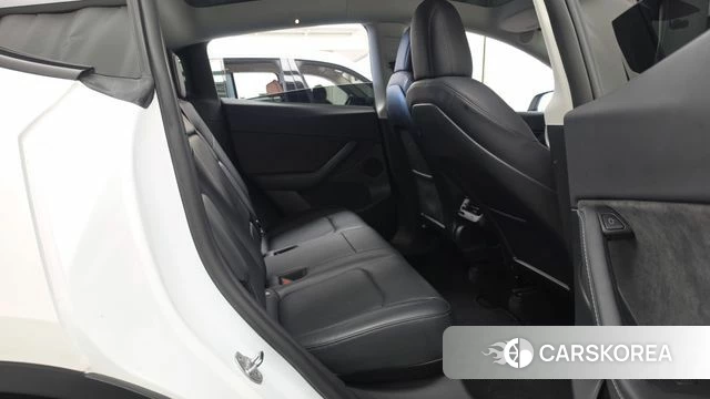 Tesla Model Y 2022 Белый из Кореи, фото 3