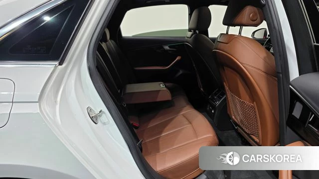 Audi A4 (B9) 2021 Белый из Кореи, фото 3