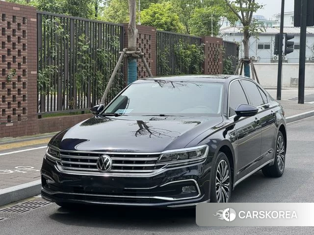 Volkswagen Phideon 2022 Синий из Китая, фото 3