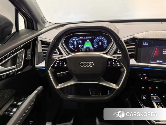 Audi Q4 2023 Темно-серый из Китая, фото 3