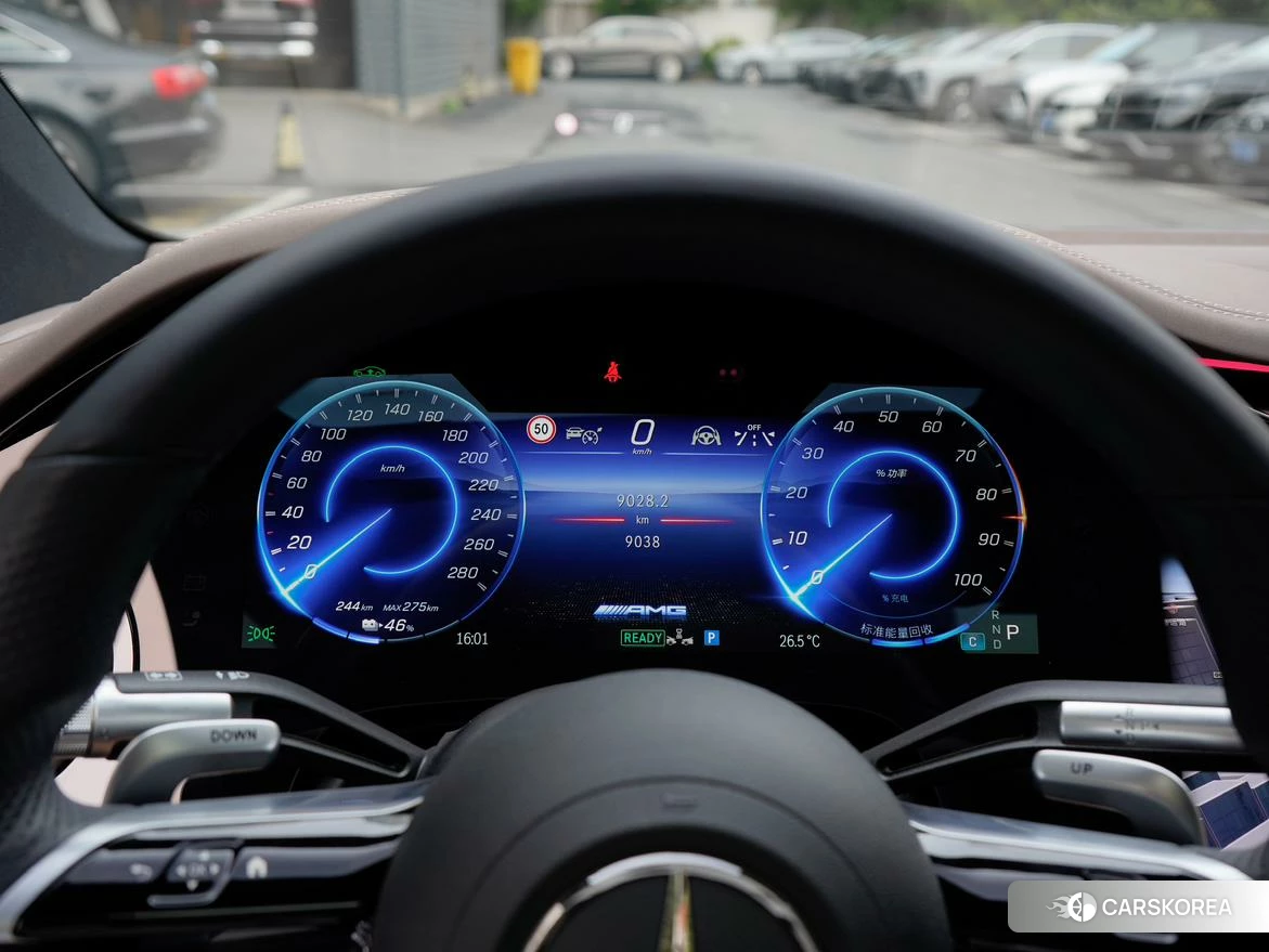 Mercedes-Benz AMG EQS 2022 Темно-серый из Китая, фото 3