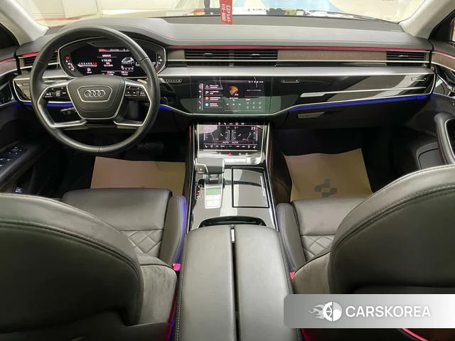 Audi A8 2022 Черный из Китая, фото 3