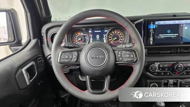 Jeep Wrangler (JL) 2024 Черный из Кореи, фото 3