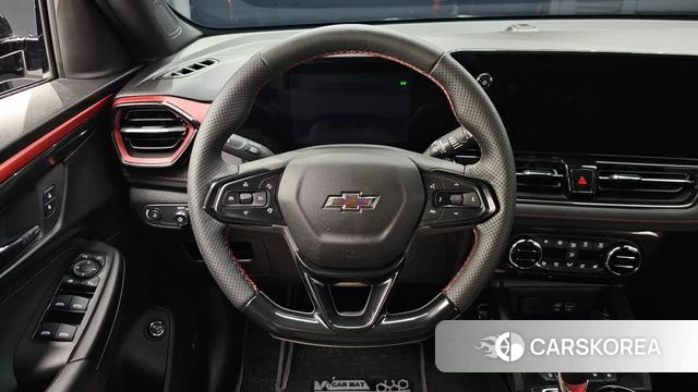 Chevrolet (GM Daewoo) The New Trail Blazer 2024 Черный из Кореи, фото 3