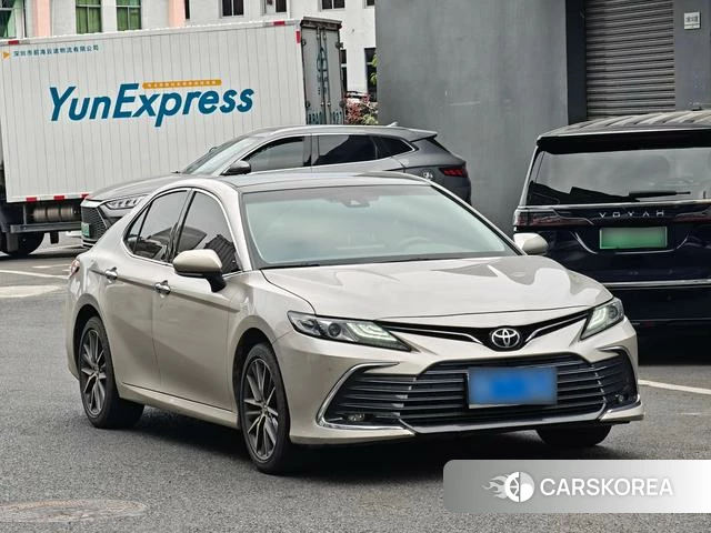 Toyota Camry 2021 Шампань из Китая, фото 3