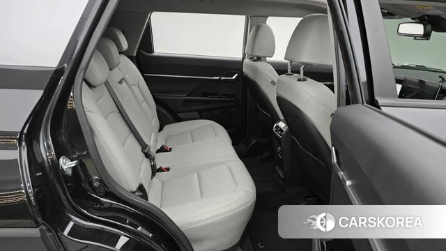 Ssangyong Torres 2024 Черный из Кореи, фото 3