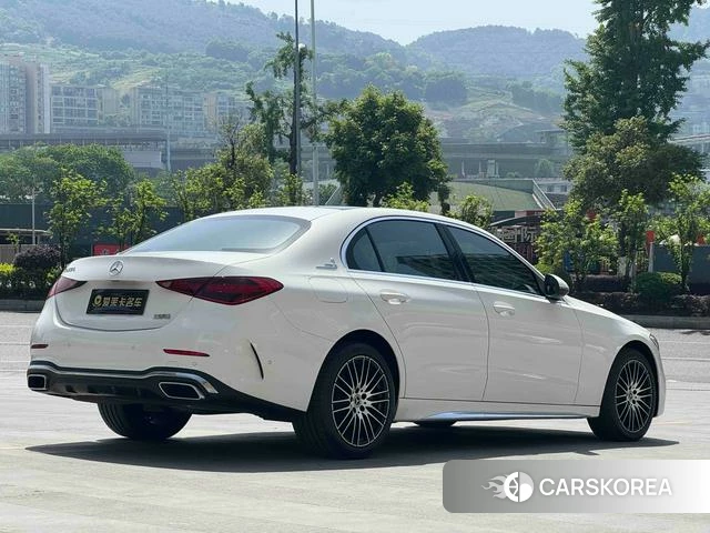 Mercedes-Benz C-class 2024 Белый из Китая, фото 3