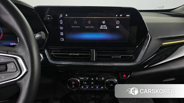 Chevrolet (GM Daewoo) Trax Crossover 2024 Белый из Кореи, фото 3