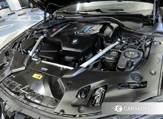 BMW 5 Series (G30) 2021 Черный из Кореи, фото 3