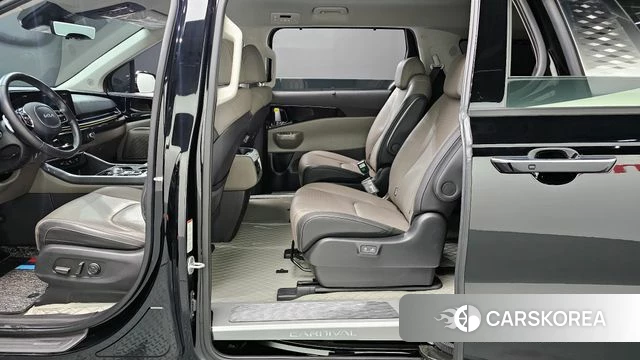Kia The New Carnival 4th Generation 2023 Черный из Кореи, фото 3