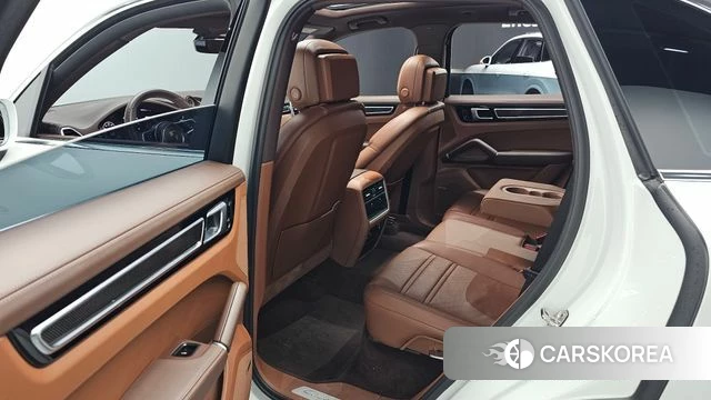 Porsche Cayenne (PO536) id 4918323 из Кореи 3
