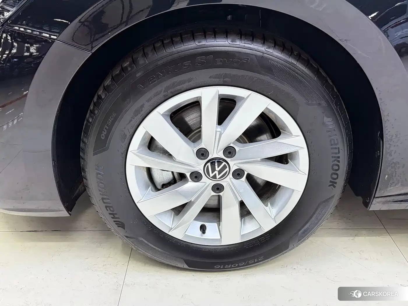 Volkswagen Passat 2025 Черный из Китая, фото 3