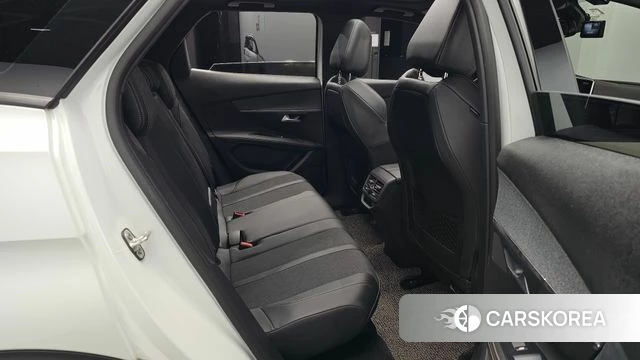 Peugeot 3008 second generation 2020 Белый из Кореи, фото 3