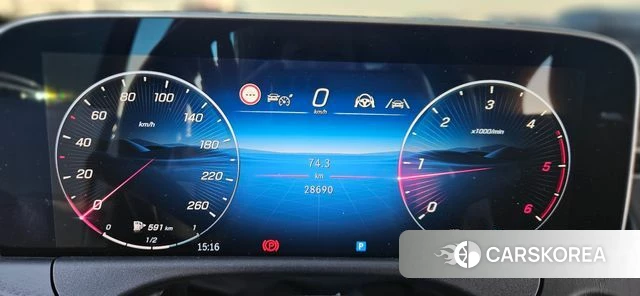 Mercedes-Benz E-Class W214 2024 Белый из Кореи, фото 3