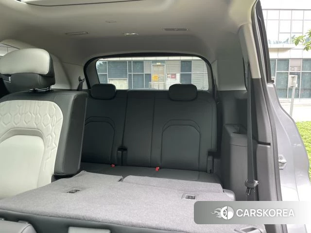 Ford Edge 2023 Серебристо-серый из Китая, фото 3