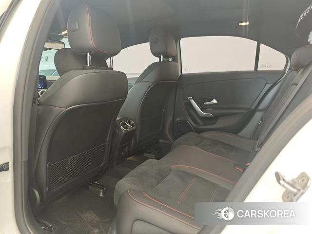 Mercedes-Benz A-Class 2024 Белый из Китая, фото 3